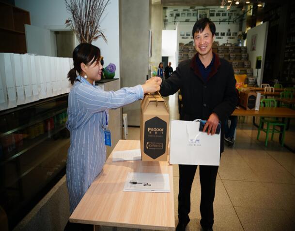聯(lián)合百名合伙人簽約，派的門開(kāi)啟銷售新模式——從單品供應(yīng)商到裝修生態(tài)賦能者